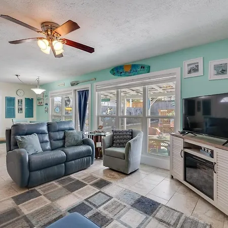 7131 Sunset Ave - Cottage By The Sea With Pool